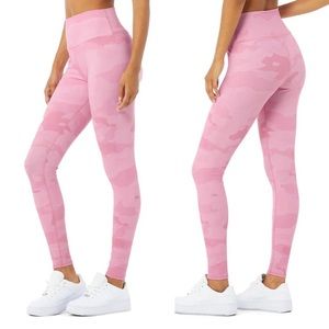 alo pink camo yoga pants 🧘‍♀️